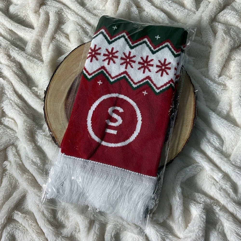 Select Winter Holiday Scarf